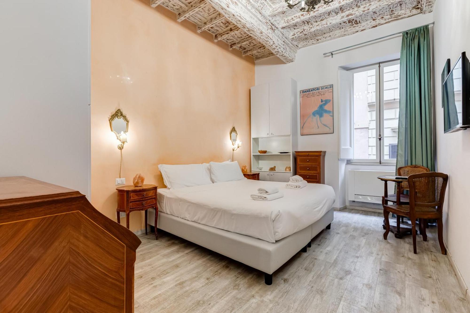 Trevi Art Suite, Rome